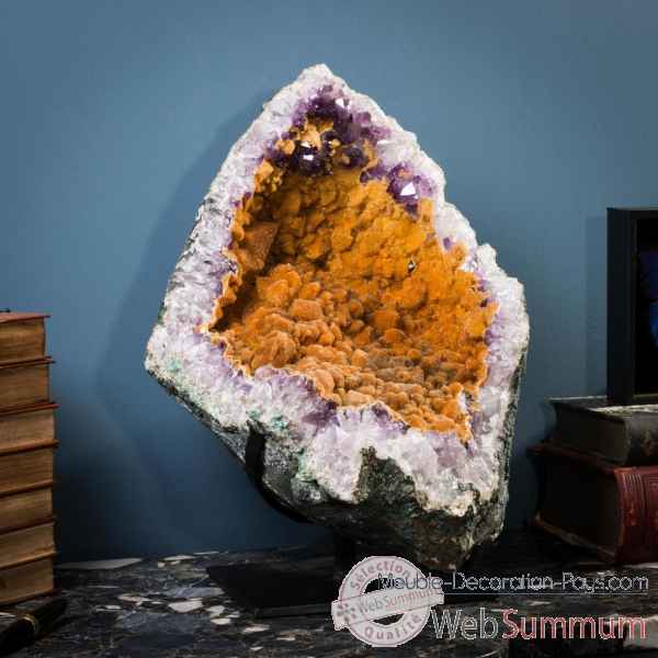 Amethyste avec encroutement de calcite orange Objet de Curiosite -PUMI609
