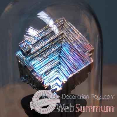Bismuth cristallise sous cloche Objet de Curiosite -MI029