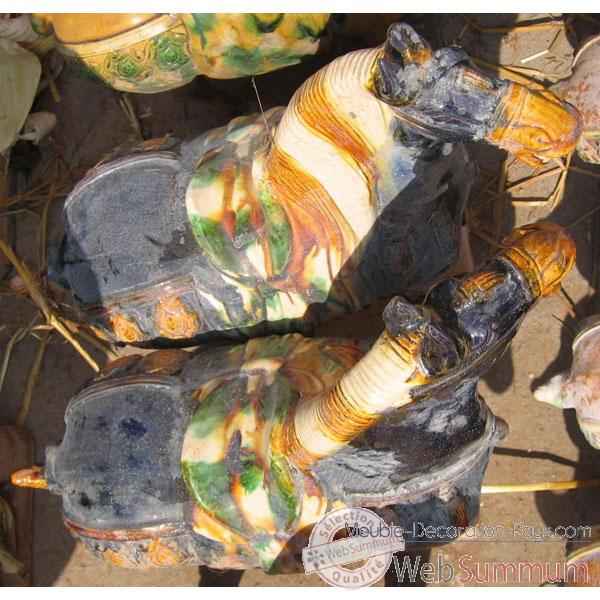 Sculpture cheval vernisse harnache artisanat Chine -cer048